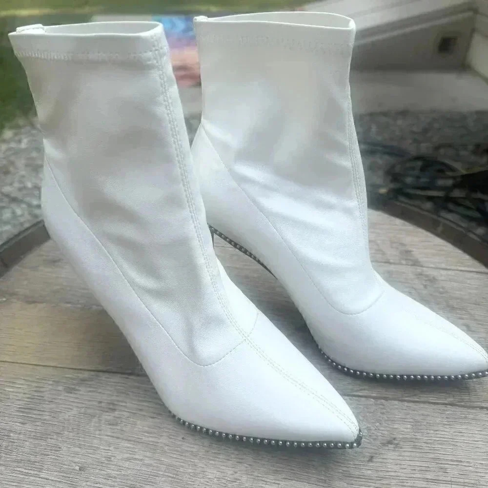 Bar lll White calf boots size 8.5